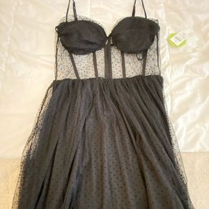 Black dress! Never been worn, still has tags on!